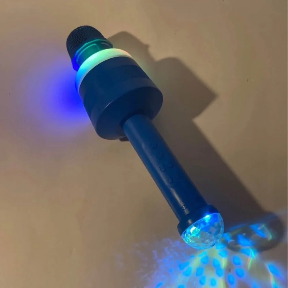 Blue Wireless Microphone